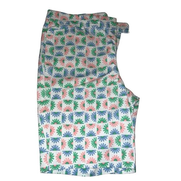Talbots perfect shorts! New! Cute style and daisy pattern! - Picture 4 of 8